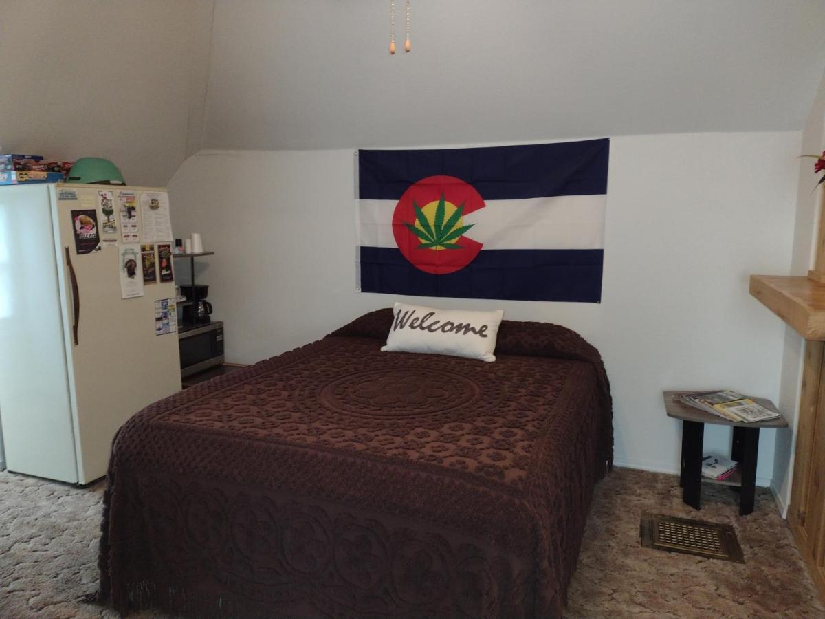 Quiet Upstairs Studio Close To Town 420 Friendly Trinidad Exteriér fotografie
